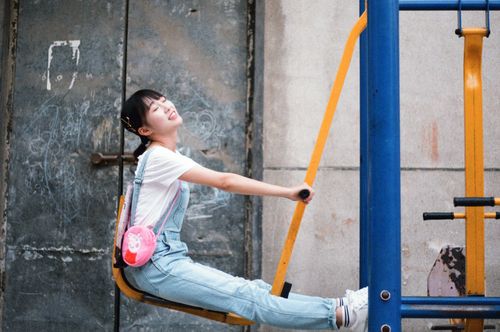 按照数据来