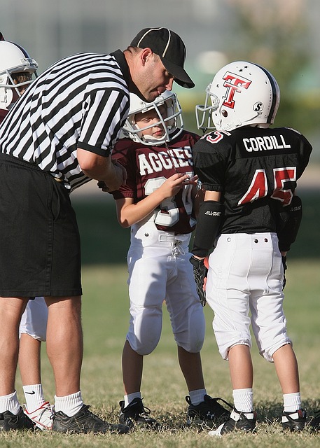 蹲守国足球 蹲守国足球